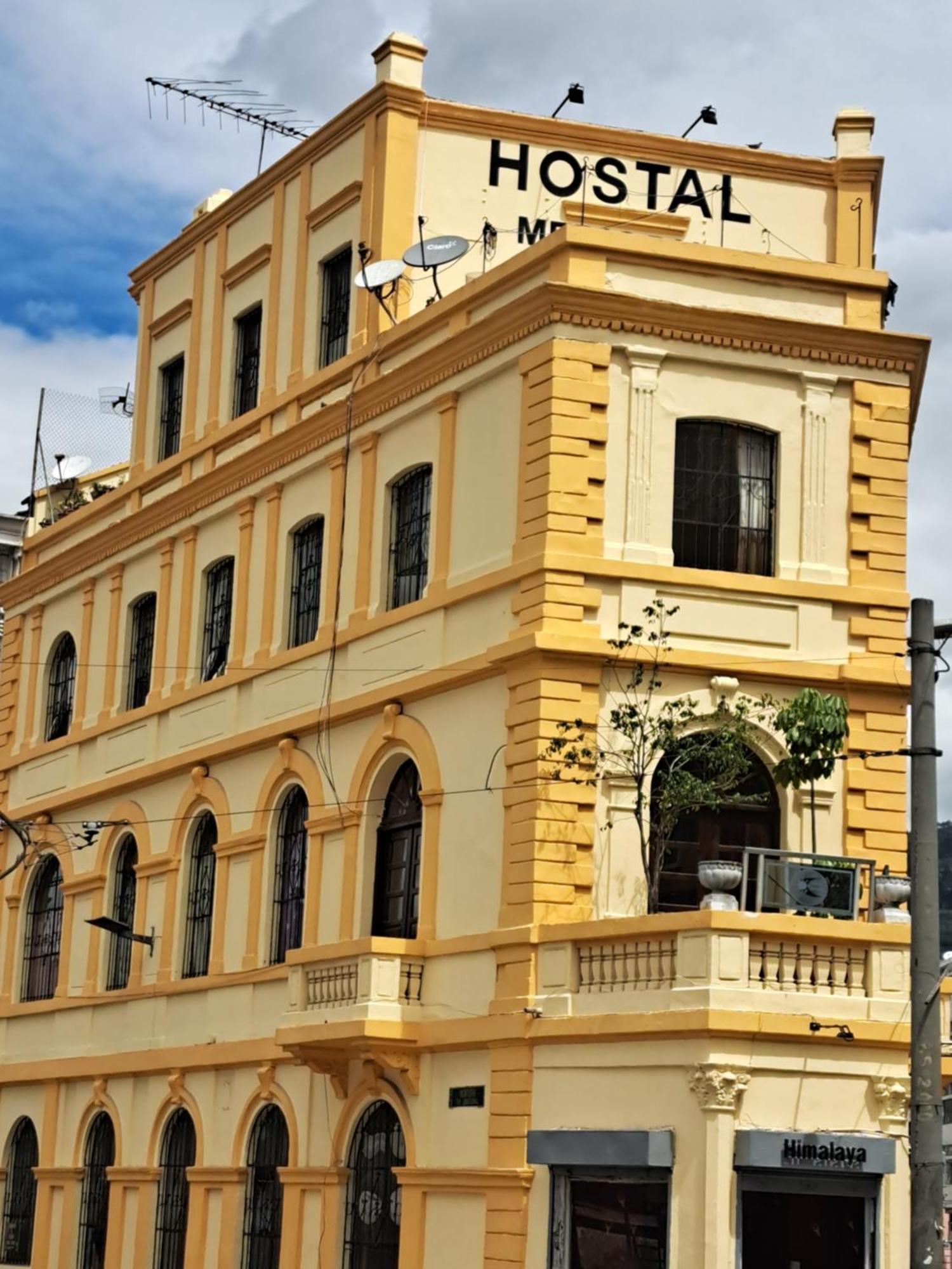 Hostal Mediodia Hostel Quito Kültér fotó