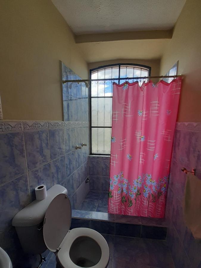 Hostal Mediodia Quito Kültér fotó