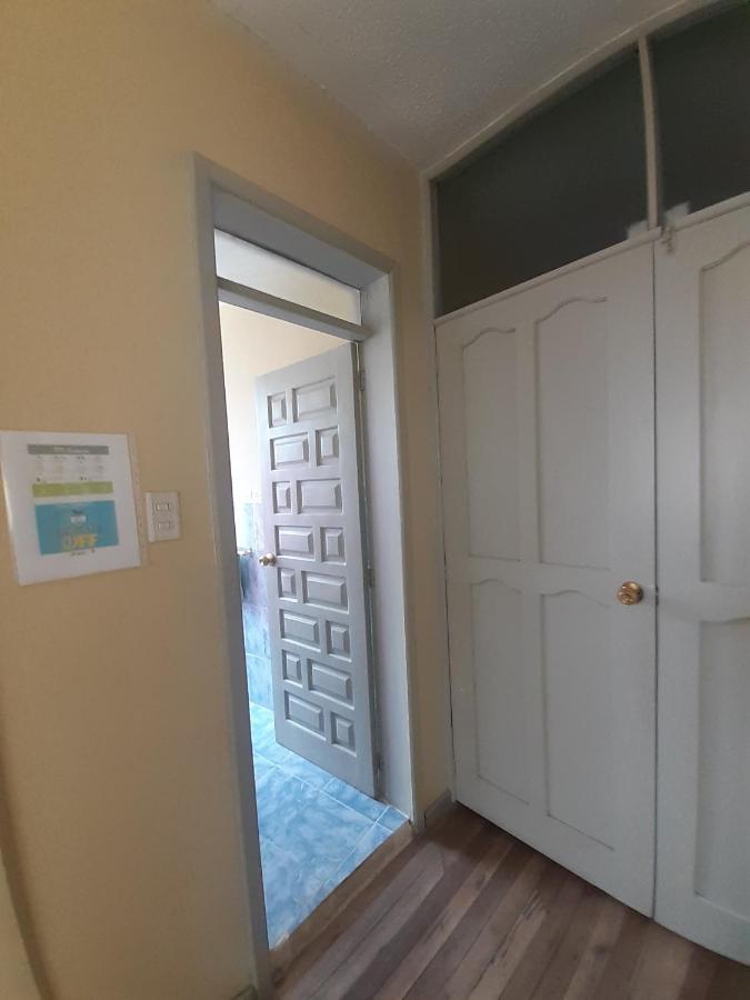 Hostal Mediodia Quito Kültér fotó