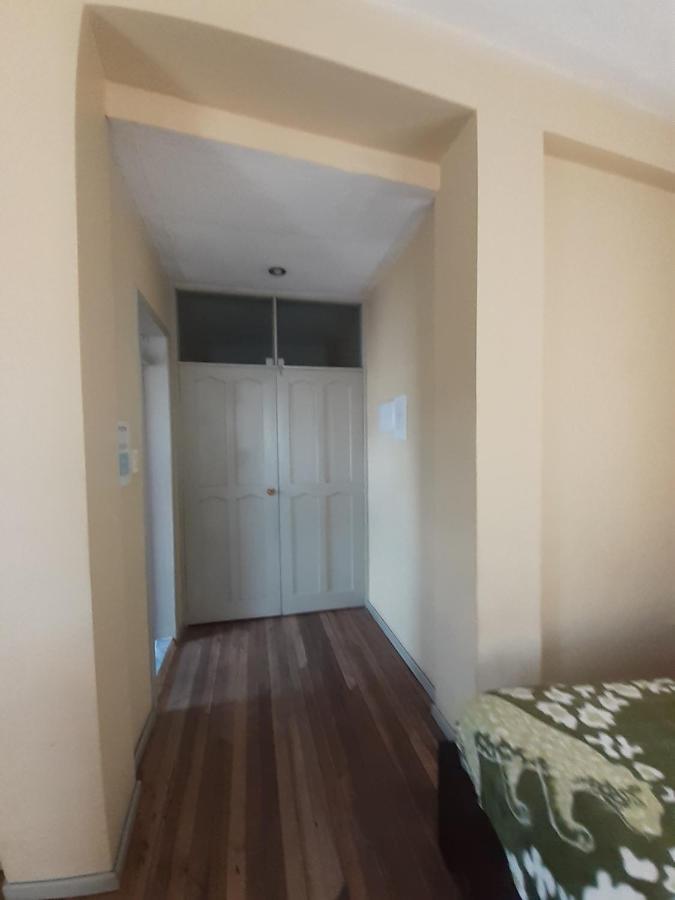 Hostal Mediodia Quito Kültér fotó